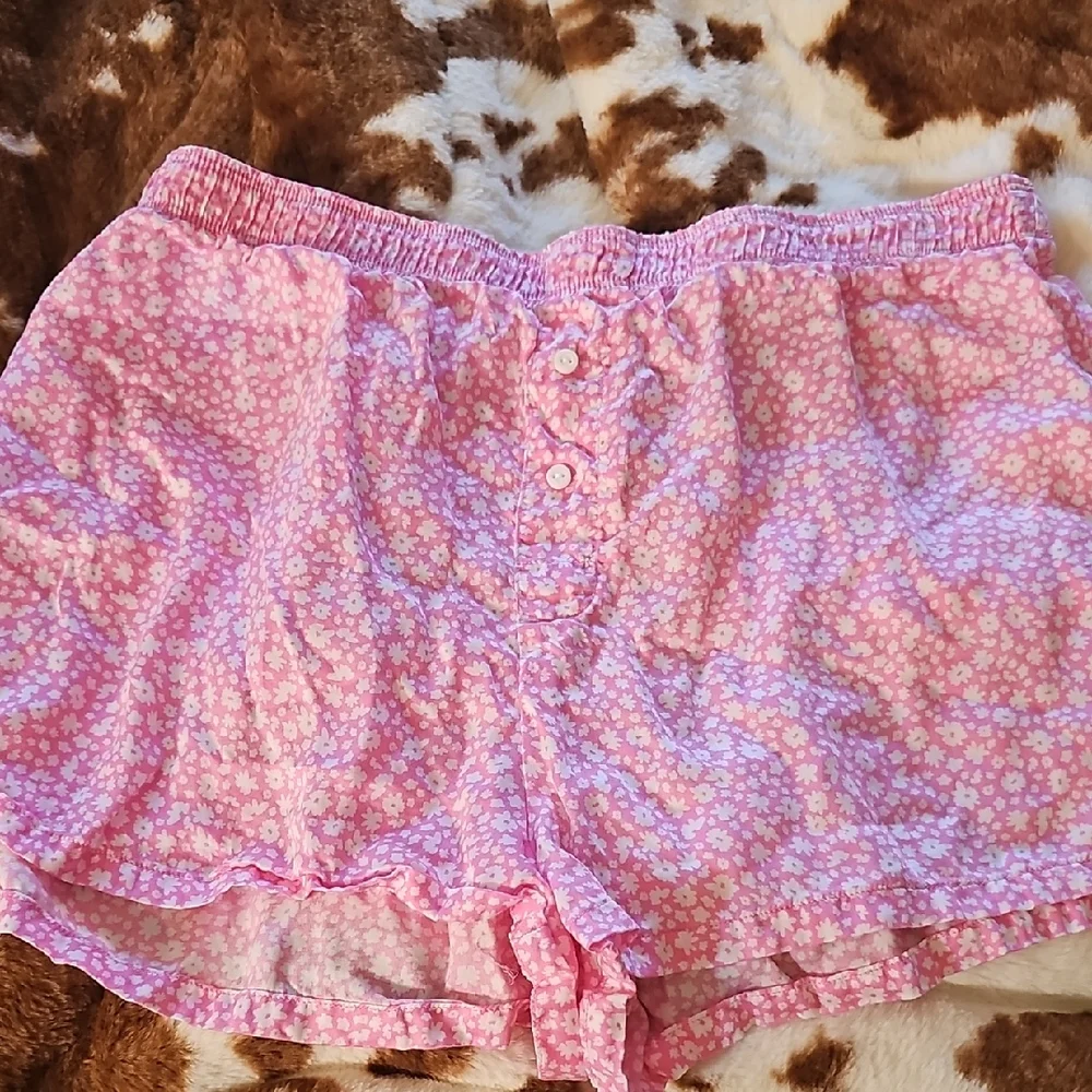 PINK Floral Sleep Shorts - Picture 1 of 4